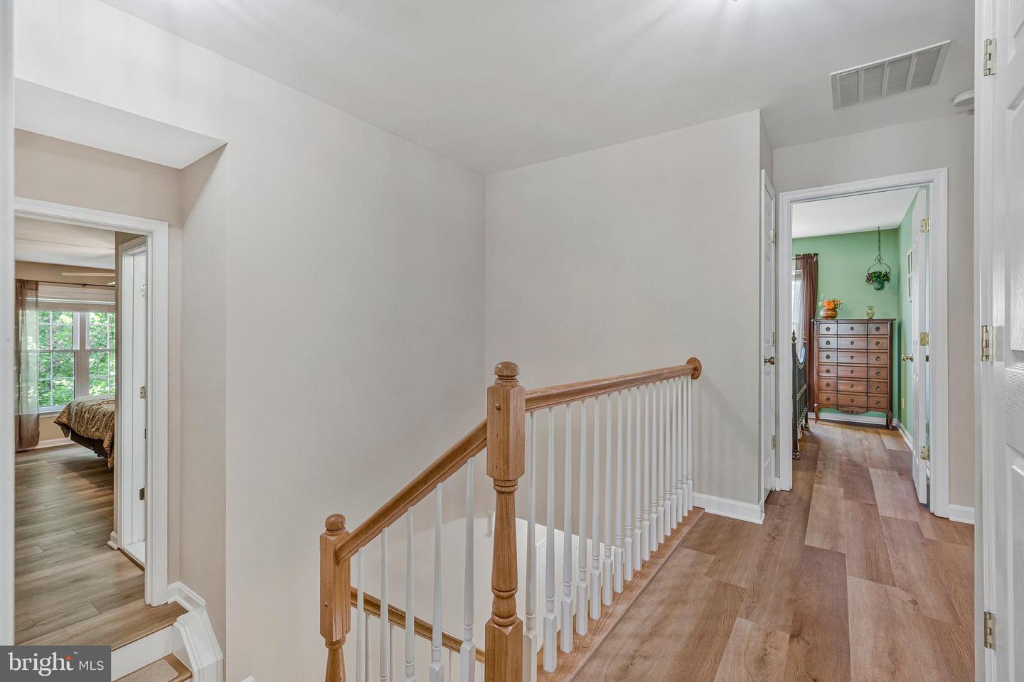 12492 FOX VIEW WAY, RESTON, Virginia 20191, 4 Bedrooms Bedrooms, ,4 BathroomsBathrooms,Residential,For sale,12492 FOX VIEW WAY,VAFX2268260 MLS # VAFX2268260