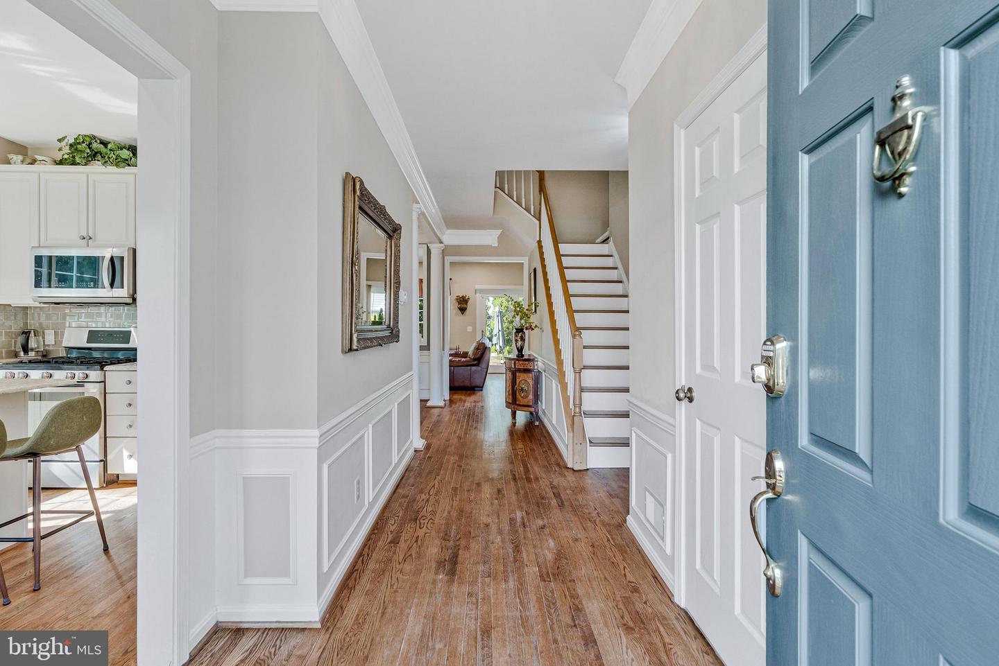 12492 FOX VIEW WAY, RESTON, Virginia 20191, 4 Bedrooms Bedrooms, ,4 BathroomsBathrooms,Residential,For sale,12492 FOX VIEW WAY,VAFX2268260 MLS # VAFX2268260