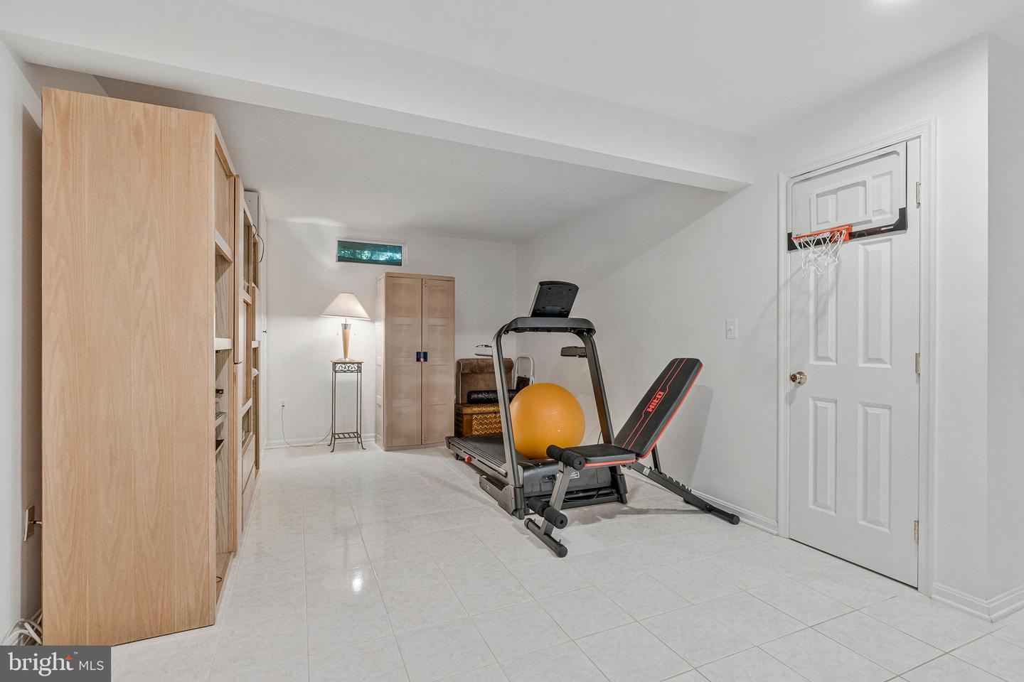 12492 FOX VIEW WAY, RESTON, Virginia 20191, 4 Bedrooms Bedrooms, ,4 BathroomsBathrooms,Residential,For sale,12492 FOX VIEW WAY,VAFX2268260 MLS # VAFX2268260