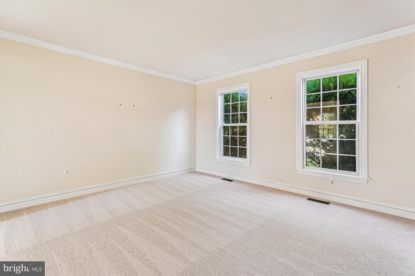 40941 SYCAMORE CREEK LN, LOVETTSVILLE, Virginia 20180, 4 Bedrooms Bedrooms, ,2 BathroomsBathrooms,Residential,For sale,40941 SYCAMORE CREEK LN,VALO2107214 MLS # VALO2107214