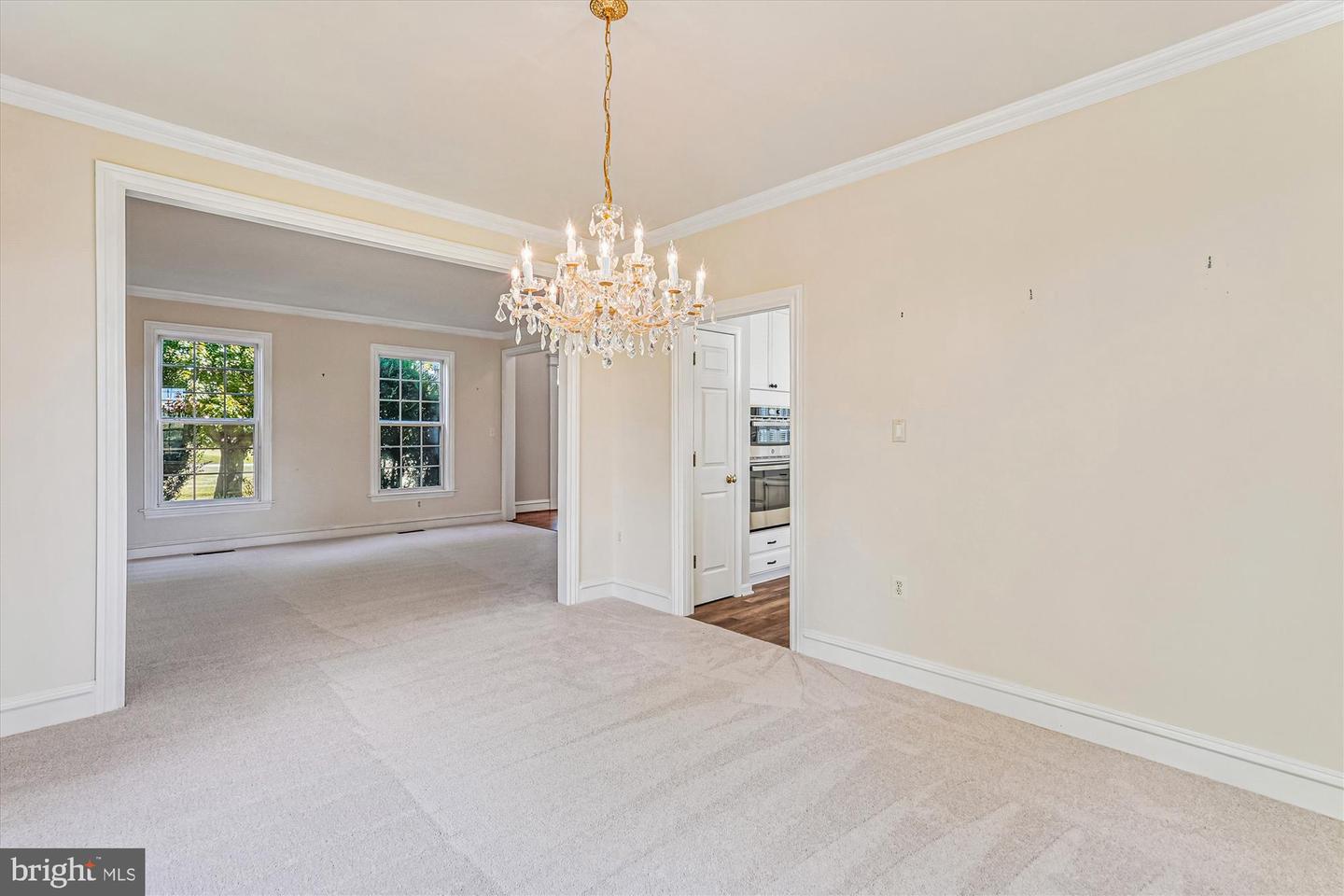 40941 SYCAMORE CREEK LN, LOVETTSVILLE, Virginia 20180, 4 Bedrooms Bedrooms, ,2 BathroomsBathrooms,Residential,For sale,40941 SYCAMORE CREEK LN,VALO2107214 MLS # VALO2107214