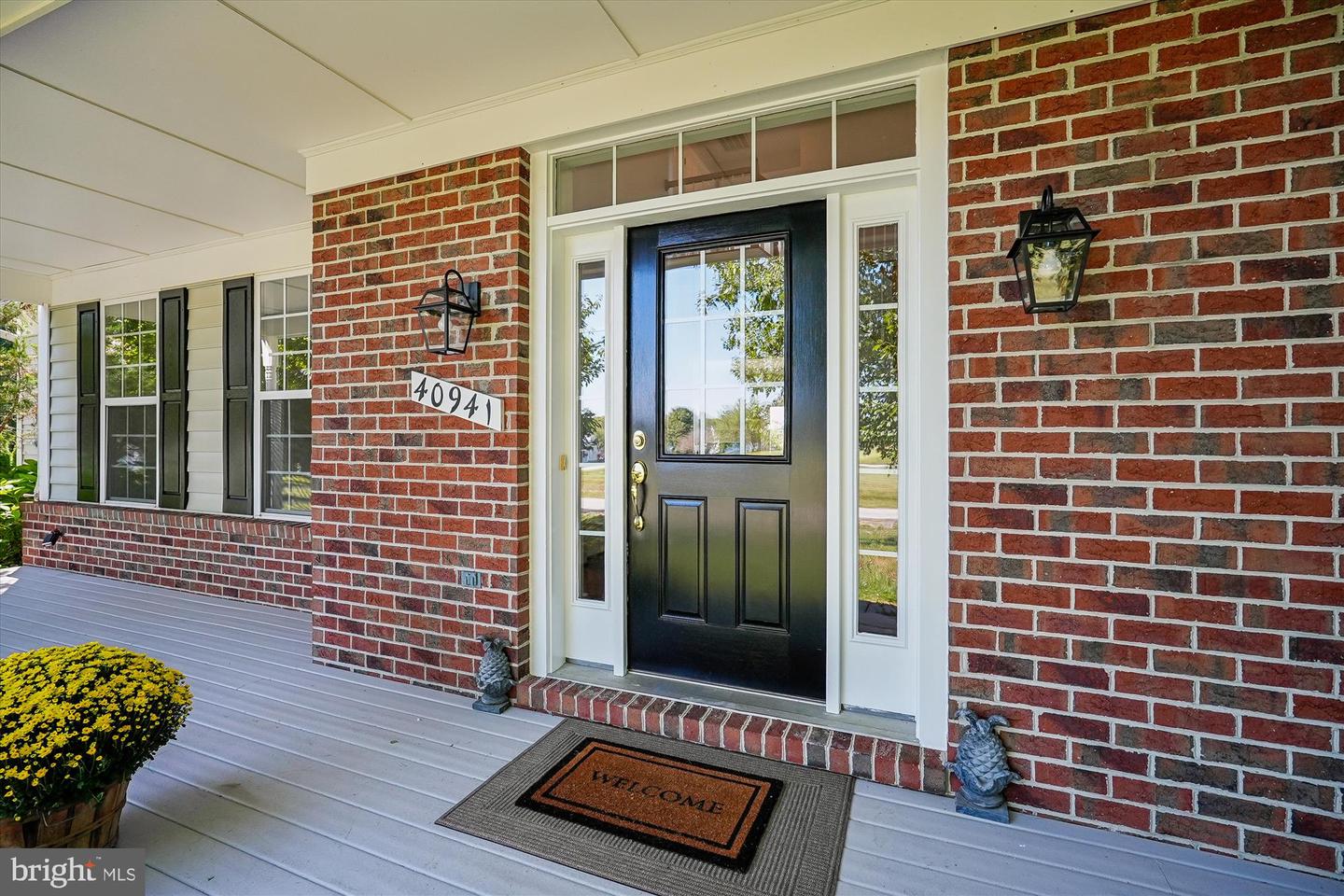 40941 SYCAMORE CREEK LN, LOVETTSVILLE, Virginia 20180, 4 Bedrooms Bedrooms, ,2 BathroomsBathrooms,Residential,For sale,40941 SYCAMORE CREEK LN,VALO2107214 MLS # VALO2107214