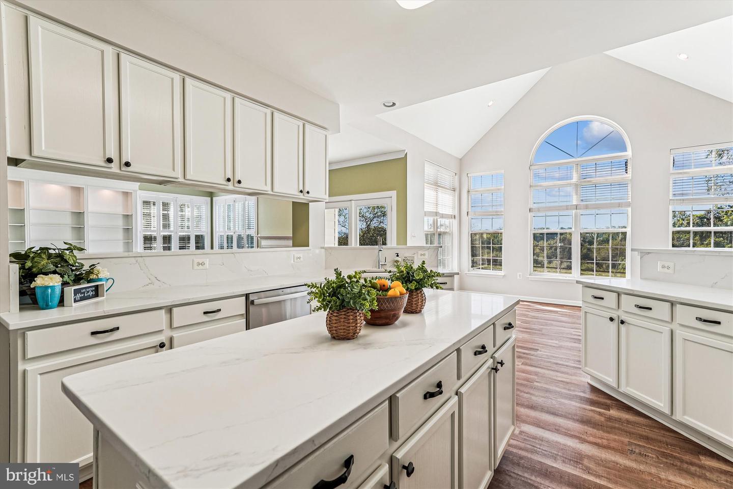 40941 SYCAMORE CREEK LN, LOVETTSVILLE, Virginia 20180, 4 Bedrooms Bedrooms, ,2 BathroomsBathrooms,Residential,For sale,40941 SYCAMORE CREEK LN,VALO2107214 MLS # VALO2107214
