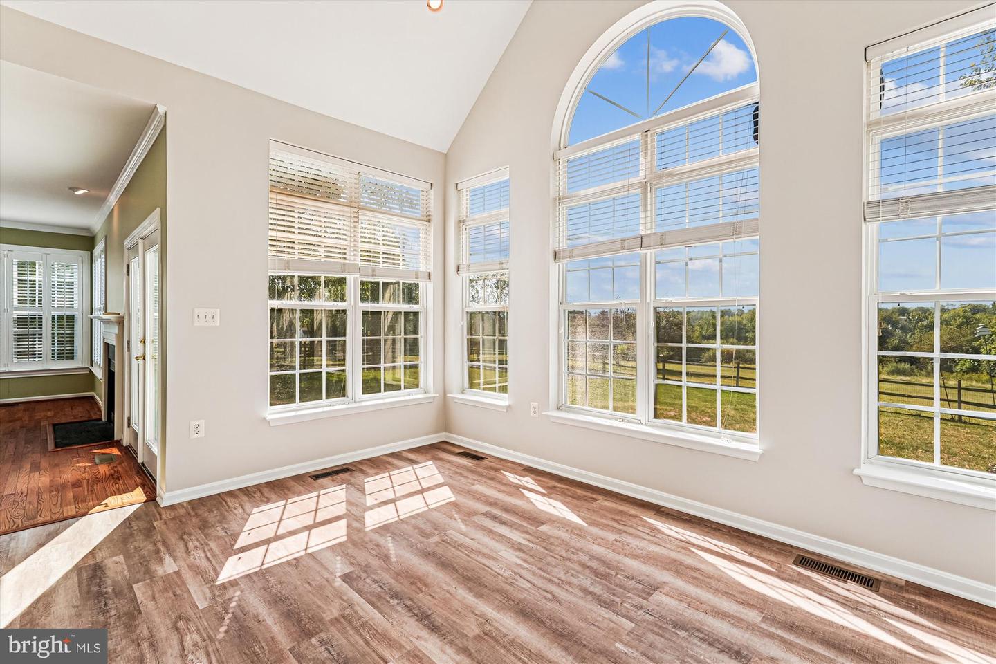40941 SYCAMORE CREEK LN, LOVETTSVILLE, Virginia 20180, 4 Bedrooms Bedrooms, ,2 BathroomsBathrooms,Residential,For sale,40941 SYCAMORE CREEK LN,VALO2107214 MLS # VALO2107214
