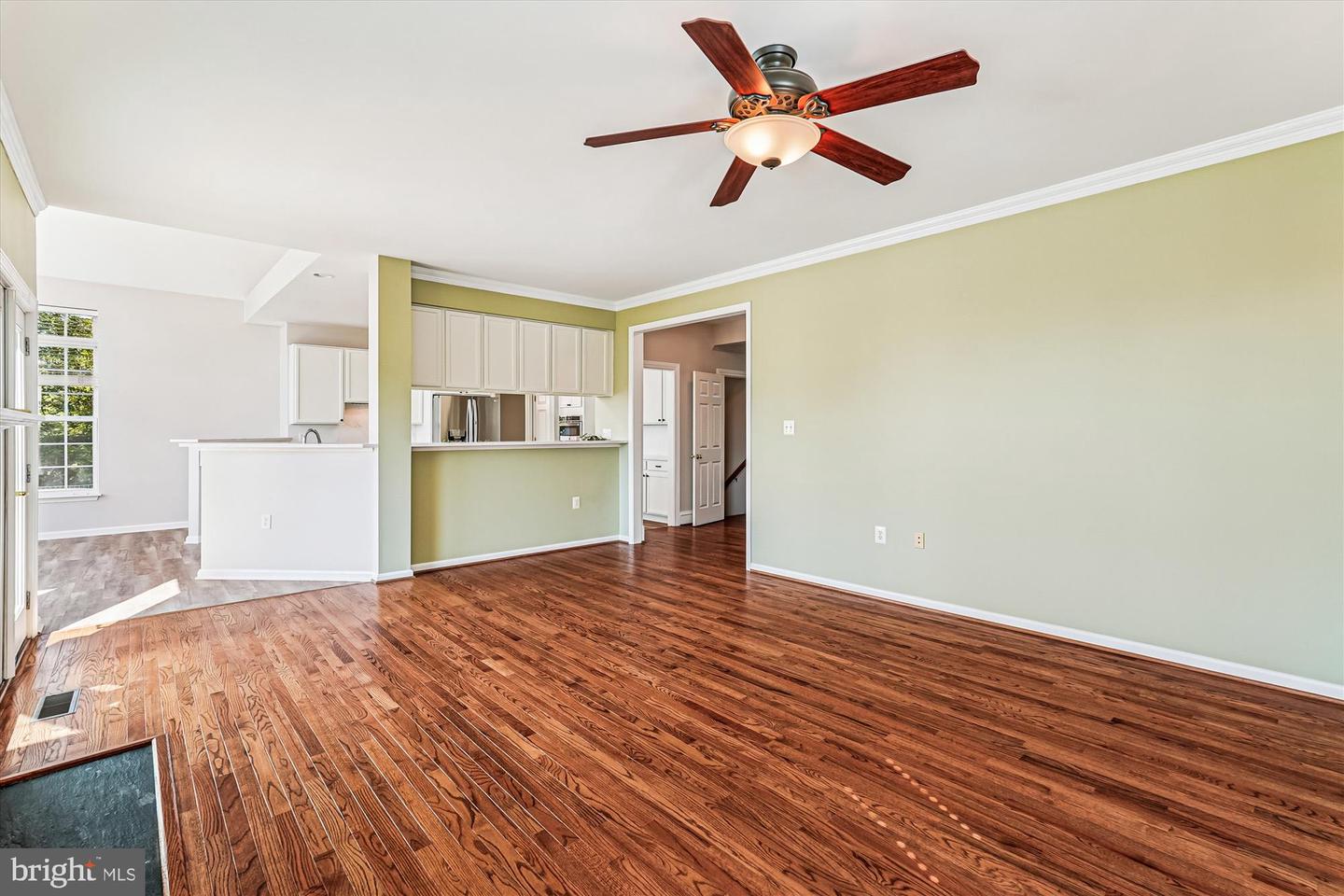 40941 SYCAMORE CREEK LN, LOVETTSVILLE, Virginia 20180, 4 Bedrooms Bedrooms, ,2 BathroomsBathrooms,Residential,For sale,40941 SYCAMORE CREEK LN,VALO2107214 MLS # VALO2107214