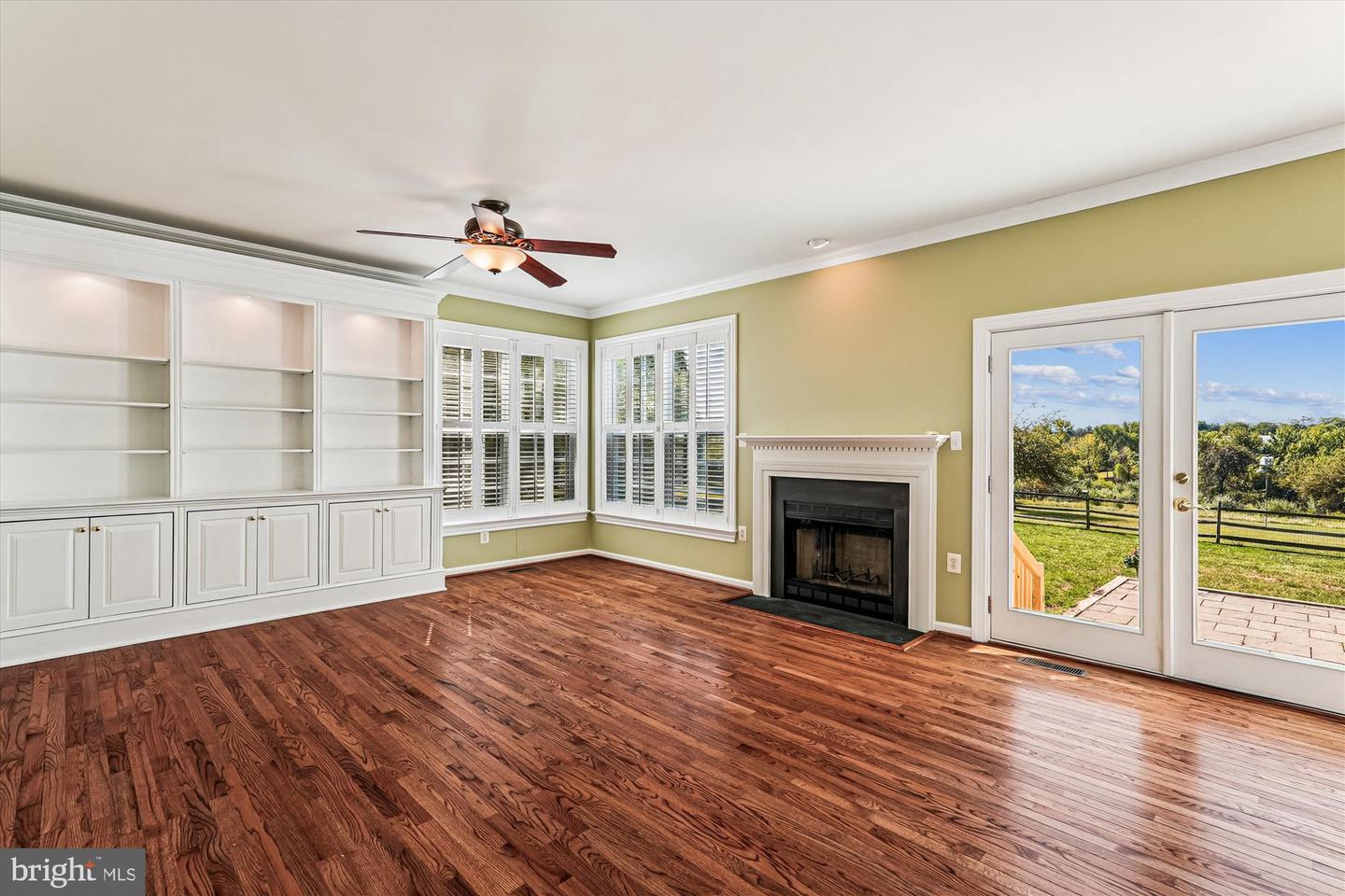 40941 SYCAMORE CREEK LN, LOVETTSVILLE, Virginia 20180, 4 Bedrooms Bedrooms, ,2 BathroomsBathrooms,Residential,For sale,40941 SYCAMORE CREEK LN,VALO2107214 MLS # VALO2107214