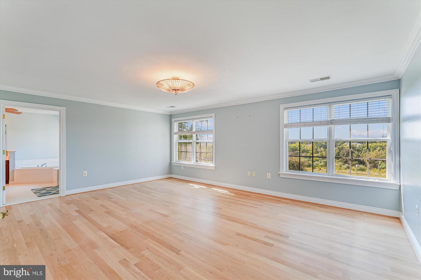 40941 SYCAMORE CREEK LN, LOVETTSVILLE, Virginia 20180, 4 Bedrooms Bedrooms, ,2 BathroomsBathrooms,Residential,For sale,40941 SYCAMORE CREEK LN,VALO2107214 MLS # VALO2107214