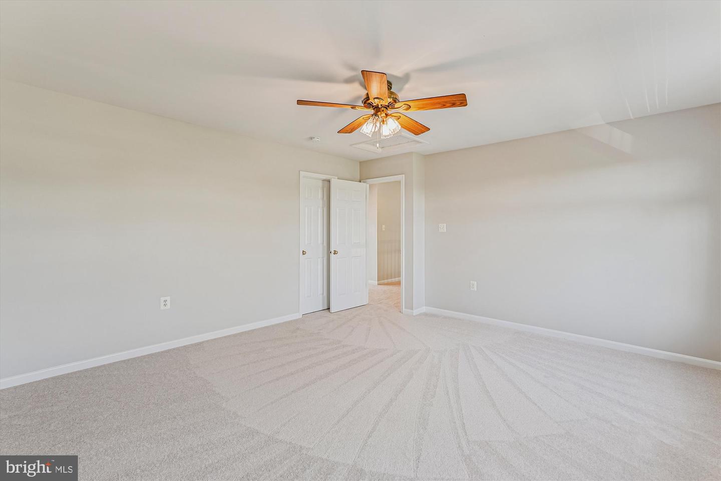 40941 SYCAMORE CREEK LN, LOVETTSVILLE, Virginia 20180, 4 Bedrooms Bedrooms, ,2 BathroomsBathrooms,Residential,For sale,40941 SYCAMORE CREEK LN,VALO2107214 MLS # VALO2107214