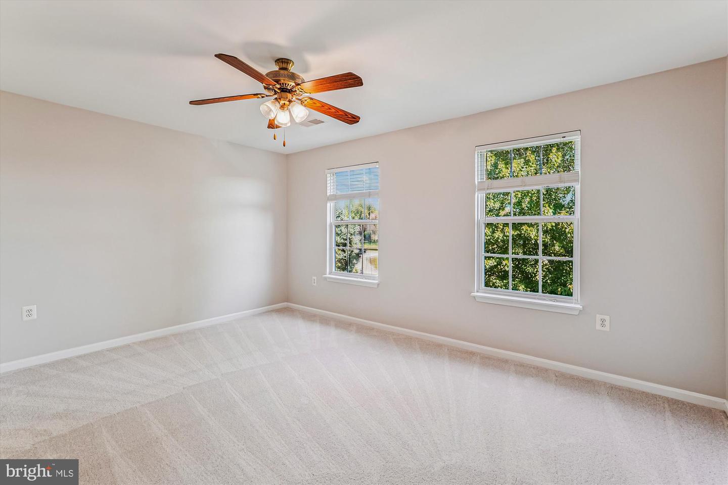 40941 SYCAMORE CREEK LN, LOVETTSVILLE, Virginia 20180, 4 Bedrooms Bedrooms, ,2 BathroomsBathrooms,Residential,For sale,40941 SYCAMORE CREEK LN,VALO2107214 MLS # VALO2107214
