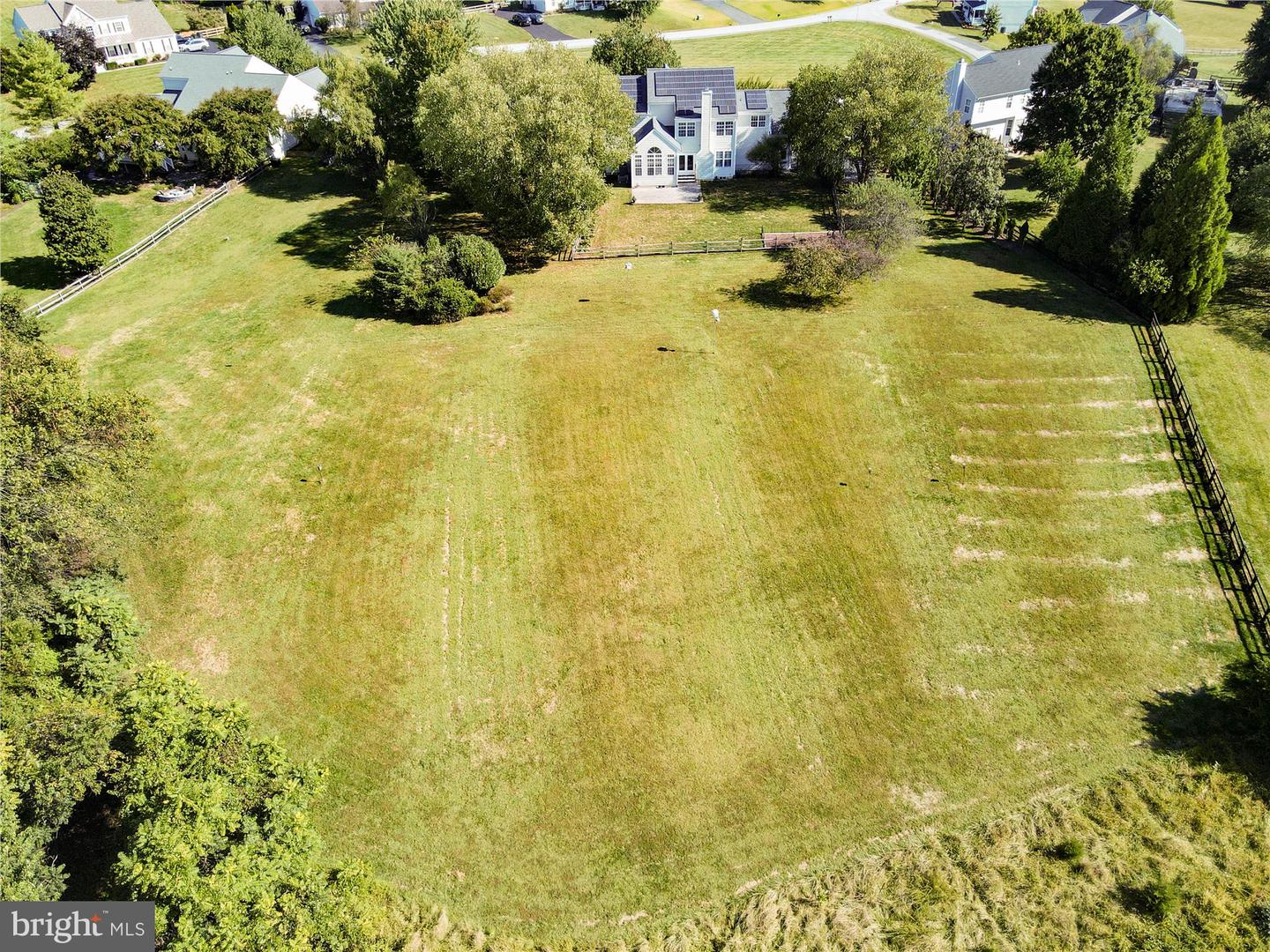 40941 SYCAMORE CREEK LN, LOVETTSVILLE, Virginia 20180, 4 Bedrooms Bedrooms, ,2 BathroomsBathrooms,Residential,For sale,40941 SYCAMORE CREEK LN,VALO2107214 MLS # VALO2107214