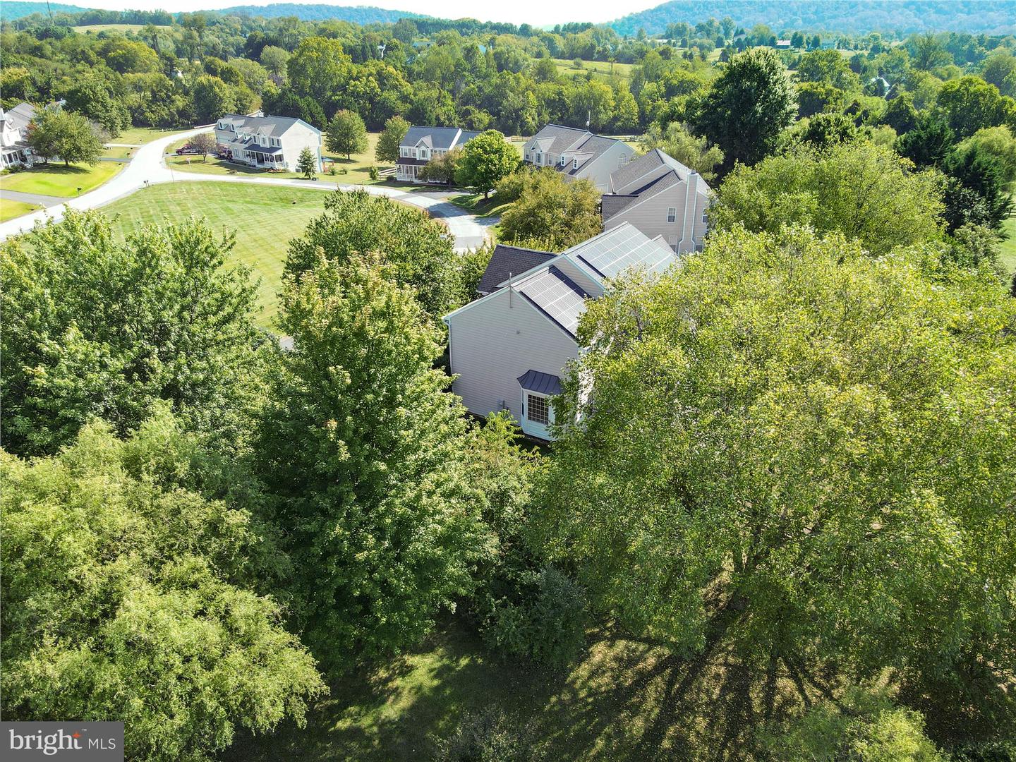 40941 SYCAMORE CREEK LN, LOVETTSVILLE, Virginia 20180, 4 Bedrooms Bedrooms, ,2 BathroomsBathrooms,Residential,For sale,40941 SYCAMORE CREEK LN,VALO2107214 MLS # VALO2107214
