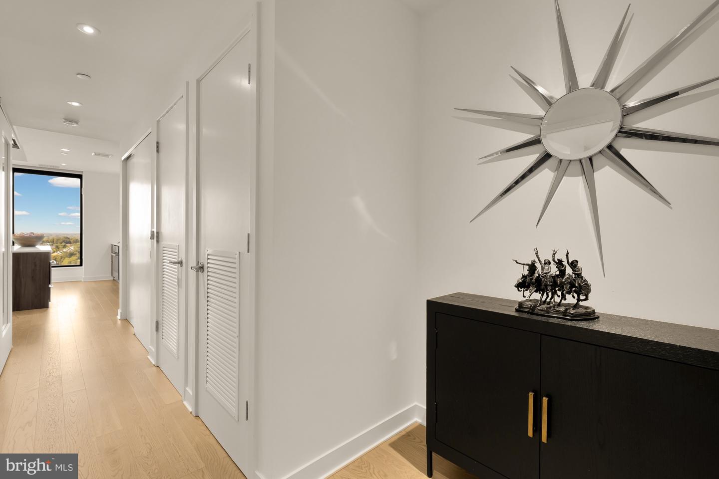 1650 SILVER HILL DR #1205, MCLEAN, Virginia 22102, 1 Bedroom Bedrooms, 4 Rooms Rooms,1 BathroomBathrooms,Residential,For sale,1650 SILVER HILL DR #1205,VAFX2268348 MLS # VAFX2268348