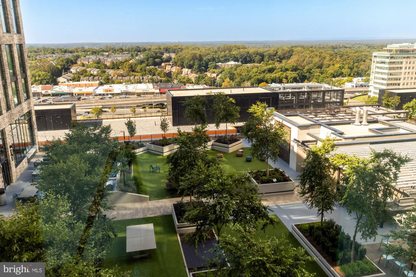 1650 SILVER HILL DR #1205, MCLEAN, Virginia 22102, 1 Bedroom Bedrooms, 4 Rooms Rooms,1 BathroomBathrooms,Residential,For sale,1650 SILVER HILL DR #1205,VAFX2268348 MLS # VAFX2268348