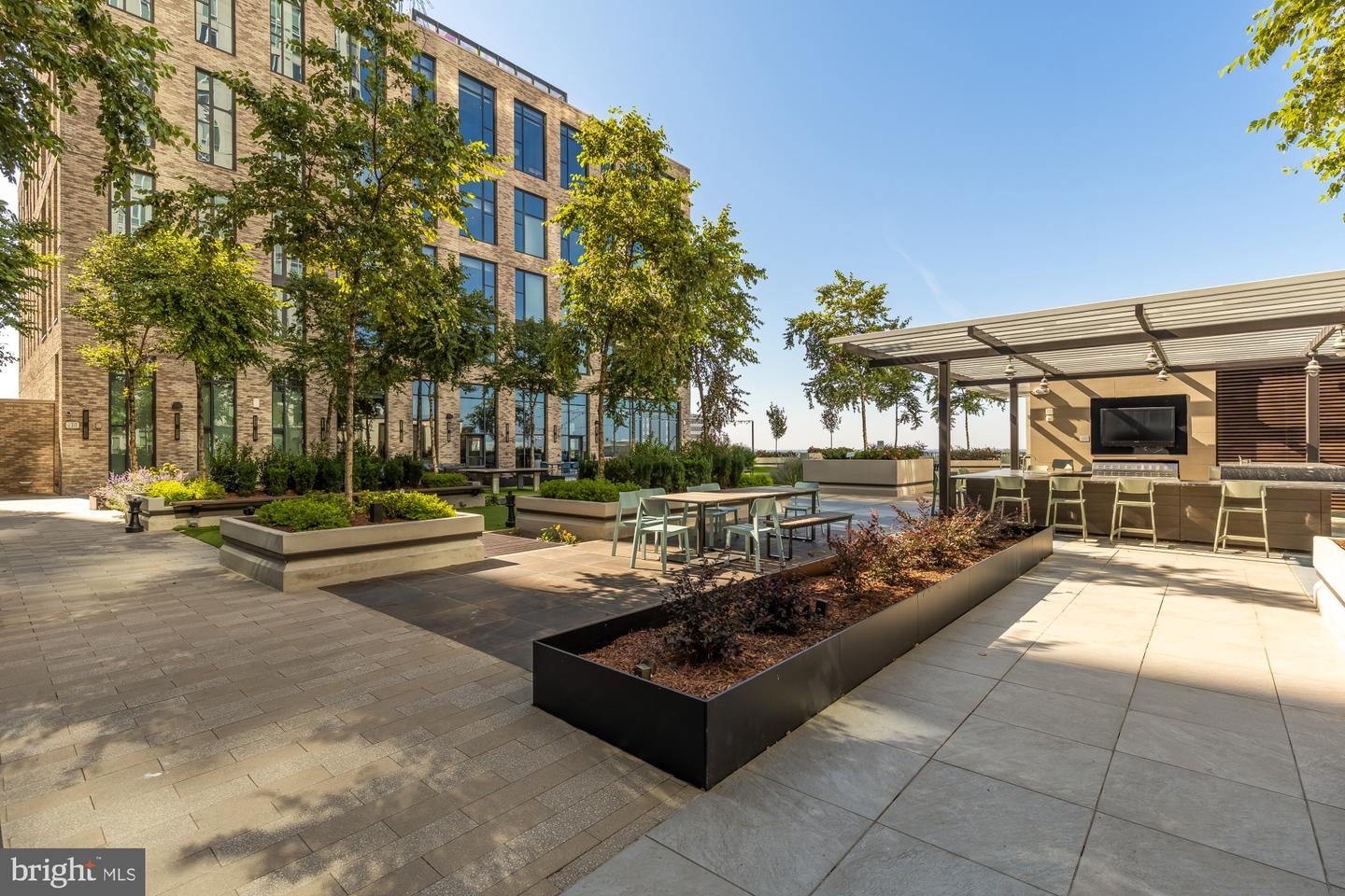 1650 SILVER HILL DR #1205, MCLEAN, Virginia 22102, 1 Bedroom Bedrooms, 4 Rooms Rooms,1 BathroomBathrooms,Residential,For sale,1650 SILVER HILL DR #1205,VAFX2268348 MLS # VAFX2268348