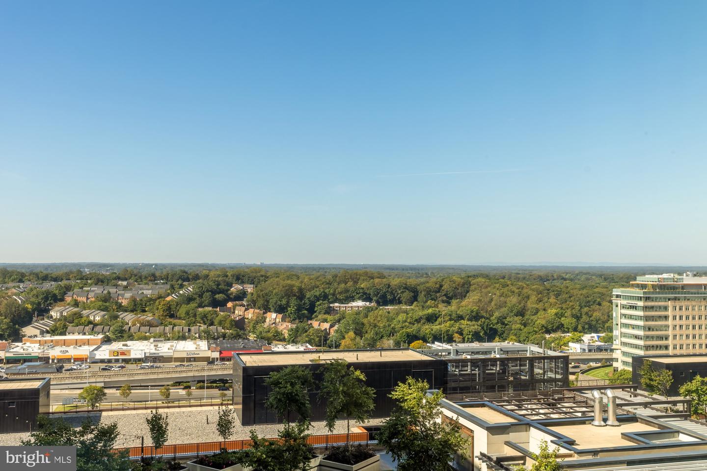 1650 SILVER HILL DR #1205, MCLEAN, Virginia 22102, 1 Bedroom Bedrooms, 4 Rooms Rooms,1 BathroomBathrooms,Residential,For sale,1650 SILVER HILL DR #1205,VAFX2268348 MLS # VAFX2268348
