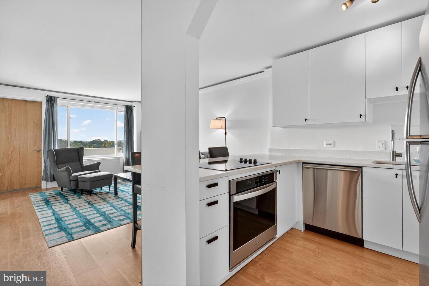 4501 ARLINGTON BLVD #715, ARLINGTON, Virginia 22203, 1 Bedroom Bedrooms, 2 Rooms Rooms,1 BathroomBathrooms,Residential,For sale,4501 ARLINGTON BLVD #715,VAAR2063958 MLS # VAAR2063958