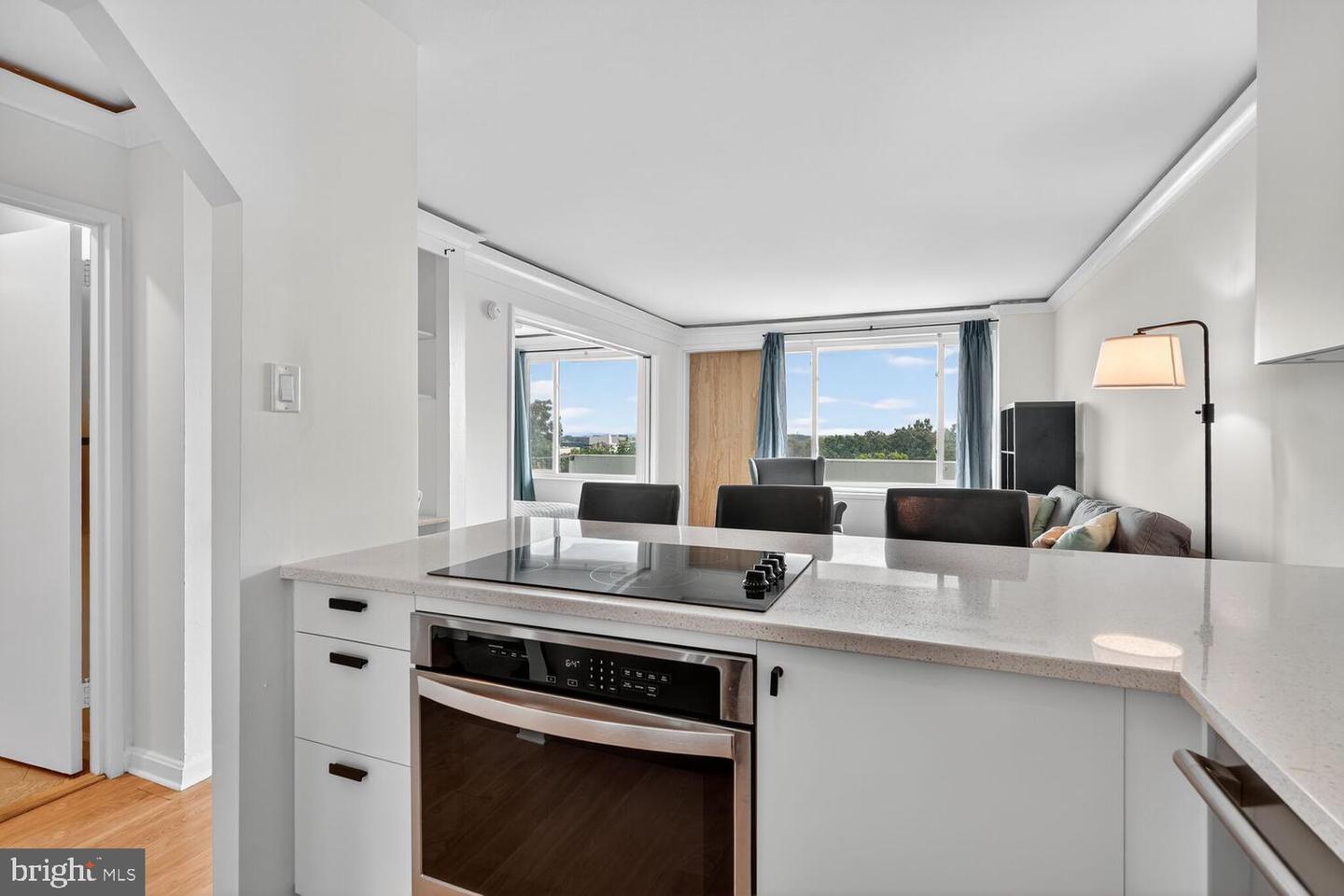 4501 ARLINGTON BLVD #715, ARLINGTON, Virginia 22203, 1 Bedroom Bedrooms, 2 Rooms Rooms,1 BathroomBathrooms,Residential,For sale,4501 ARLINGTON BLVD #715,VAAR2063958 MLS # VAAR2063958