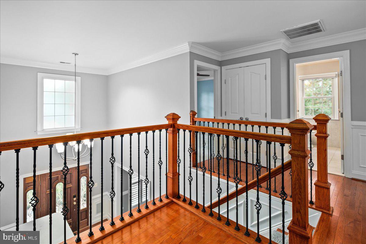 2953 BROOK MILL CT, HERNDON, Virginia 20171, 5 Bedrooms Bedrooms, ,3 BathroomsBathrooms,Residential,For sale,2953 BROOK MILL CT,VAFX2268460 MLS # VAFX2268460