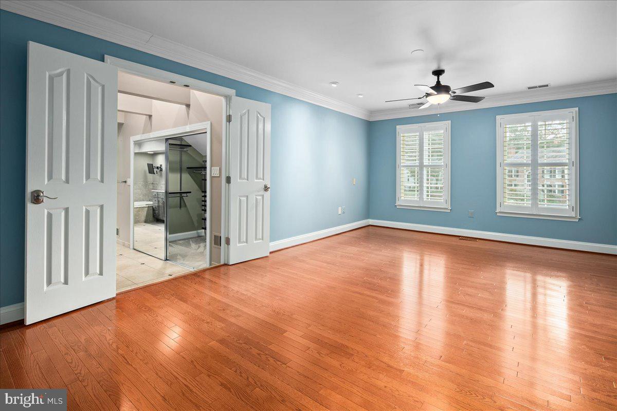 2953 BROOK MILL CT, HERNDON, Virginia 20171, 5 Bedrooms Bedrooms, ,3 BathroomsBathrooms,Residential,For sale,2953 BROOK MILL CT,VAFX2268460 MLS # VAFX2268460