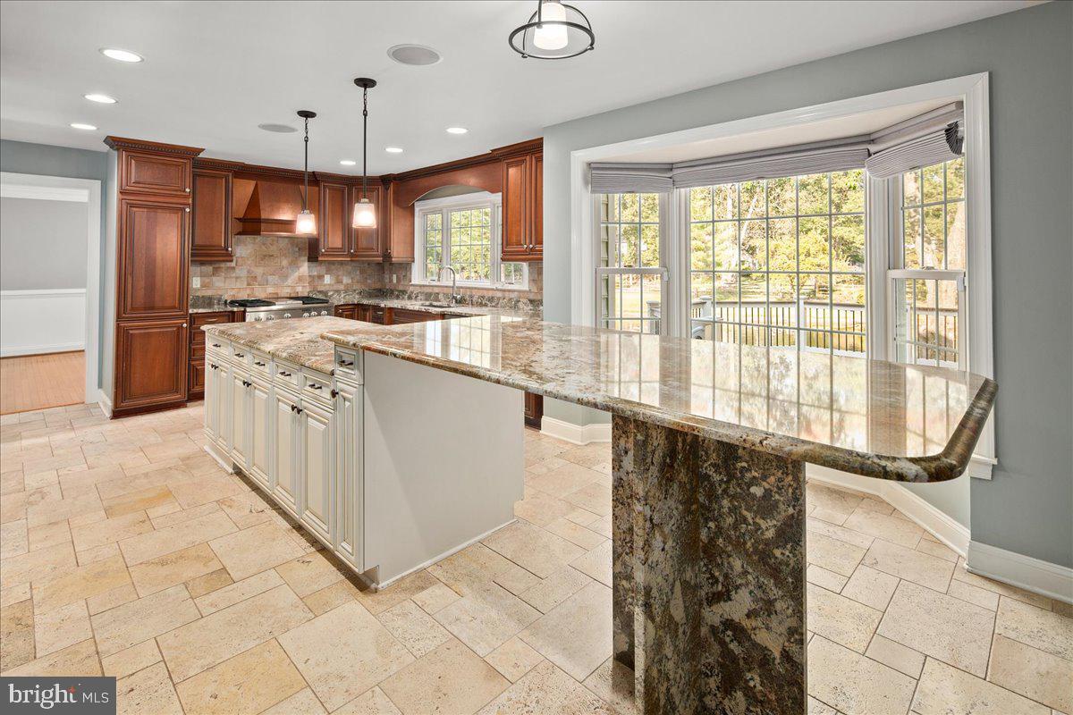 2953 BROOK MILL CT, HERNDON, Virginia 20171, 5 Bedrooms Bedrooms, ,3 BathroomsBathrooms,Residential,For sale,2953 BROOK MILL CT,VAFX2268460 MLS # VAFX2268460
