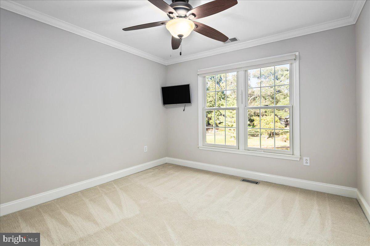 2953 BROOK MILL CT, HERNDON, Virginia 20171, 5 Bedrooms Bedrooms, ,3 BathroomsBathrooms,Residential,For sale,2953 BROOK MILL CT,VAFX2268460 MLS # VAFX2268460