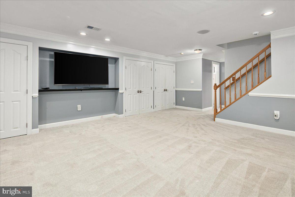 2953 BROOK MILL CT, HERNDON, Virginia 20171, 5 Bedrooms Bedrooms, ,3 BathroomsBathrooms,Residential,For sale,2953 BROOK MILL CT,VAFX2268460 MLS # VAFX2268460