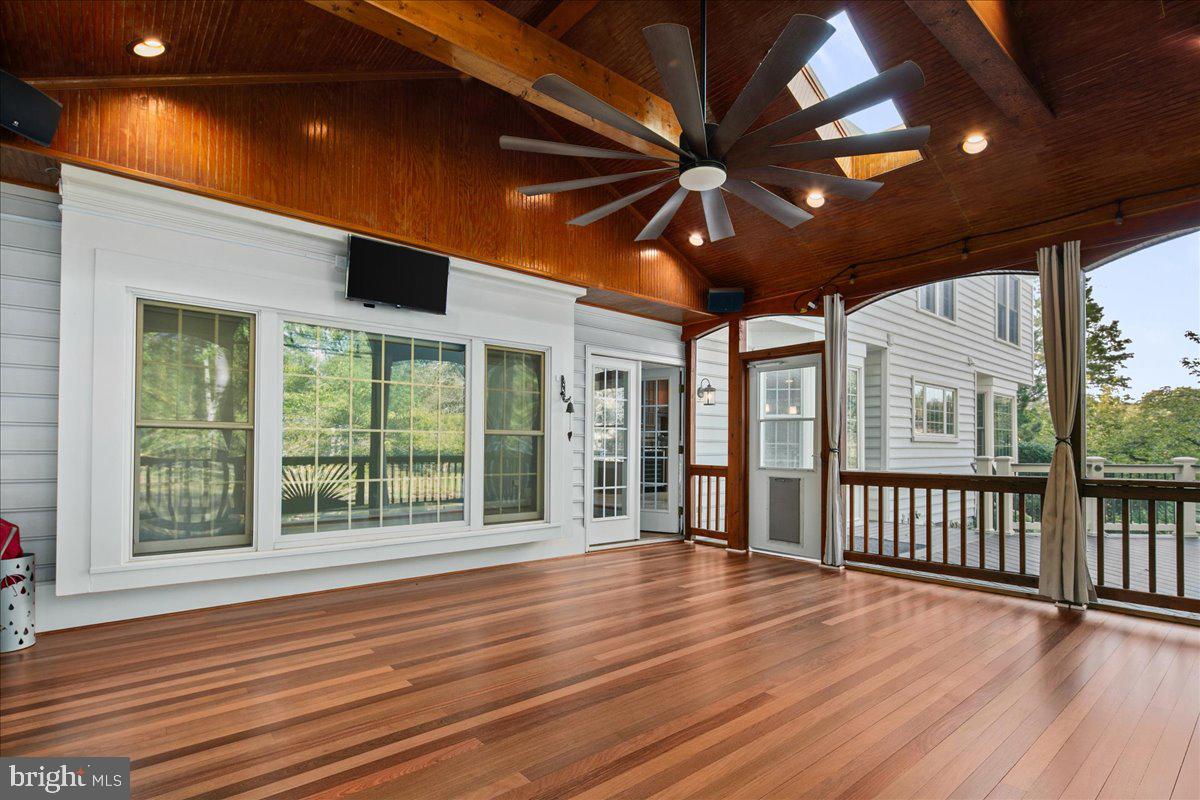 2953 BROOK MILL CT, HERNDON, Virginia 20171, 5 Bedrooms Bedrooms, ,3 BathroomsBathrooms,Residential,For sale,2953 BROOK MILL CT,VAFX2268460 MLS # VAFX2268460