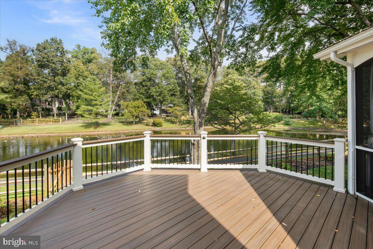 2953 BROOK MILL CT, HERNDON, Virginia 20171, 5 Bedrooms Bedrooms, ,3 BathroomsBathrooms,Residential,For sale,2953 BROOK MILL CT,VAFX2268460 MLS # VAFX2268460