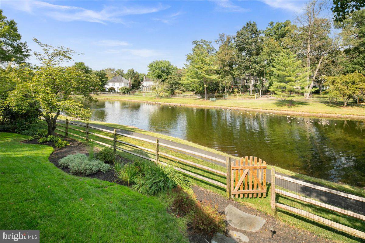 2953 BROOK MILL CT, HERNDON, Virginia 20171, 5 Bedrooms Bedrooms, ,3 BathroomsBathrooms,Residential,For sale,2953 BROOK MILL CT,VAFX2268460 MLS # VAFX2268460