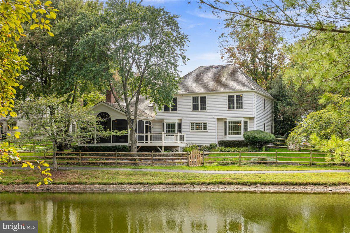 2953 BROOK MILL CT, HERNDON, Virginia 20171, 5 Bedrooms Bedrooms, ,3 BathroomsBathrooms,Residential,For sale,2953 BROOK MILL CT,VAFX2268460 MLS # VAFX2268460