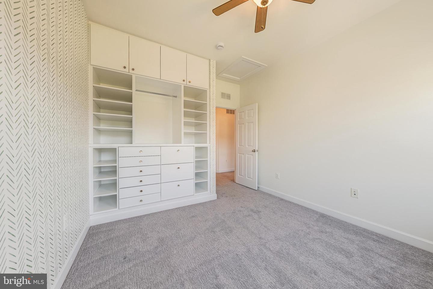 1707 TAYMOUNT TER NE, LEESBURG, Virginia 20176, 4 Bedrooms Bedrooms, ,2 BathroomsBathrooms,Residential,For sale,1707 TAYMOUNT TER NE,VALO2107302 MLS # VALO2107302