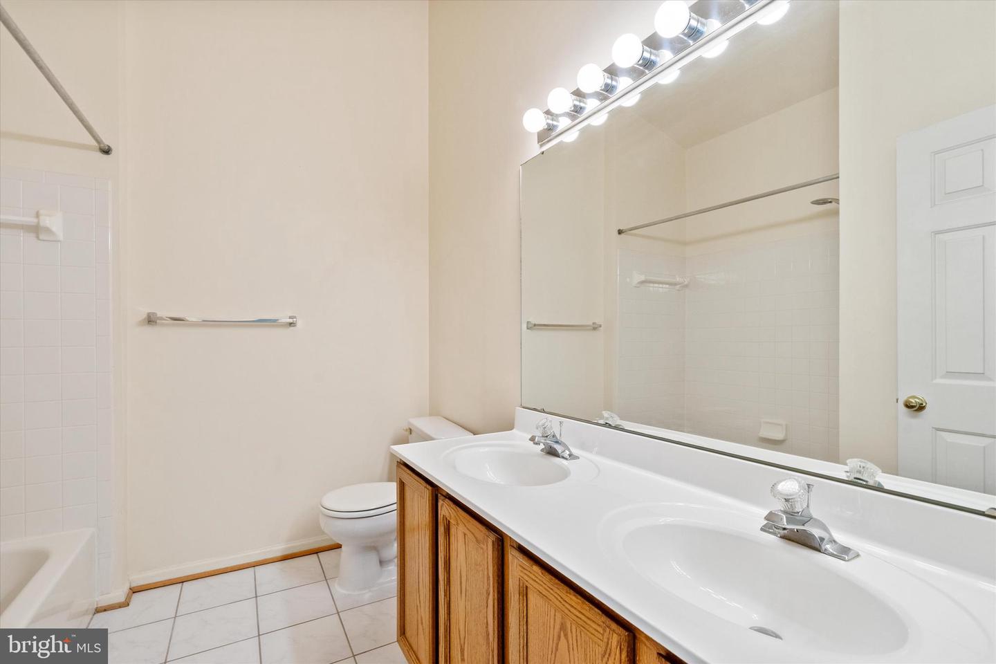 7496 GADSBY SQ, ALEXANDRIA, Virginia 22315, 3 Bedrooms Bedrooms, ,2 BathroomsBathrooms,Residential,For sale,7496 GADSBY SQ,VAFX2268758 MLS # VAFX2268758