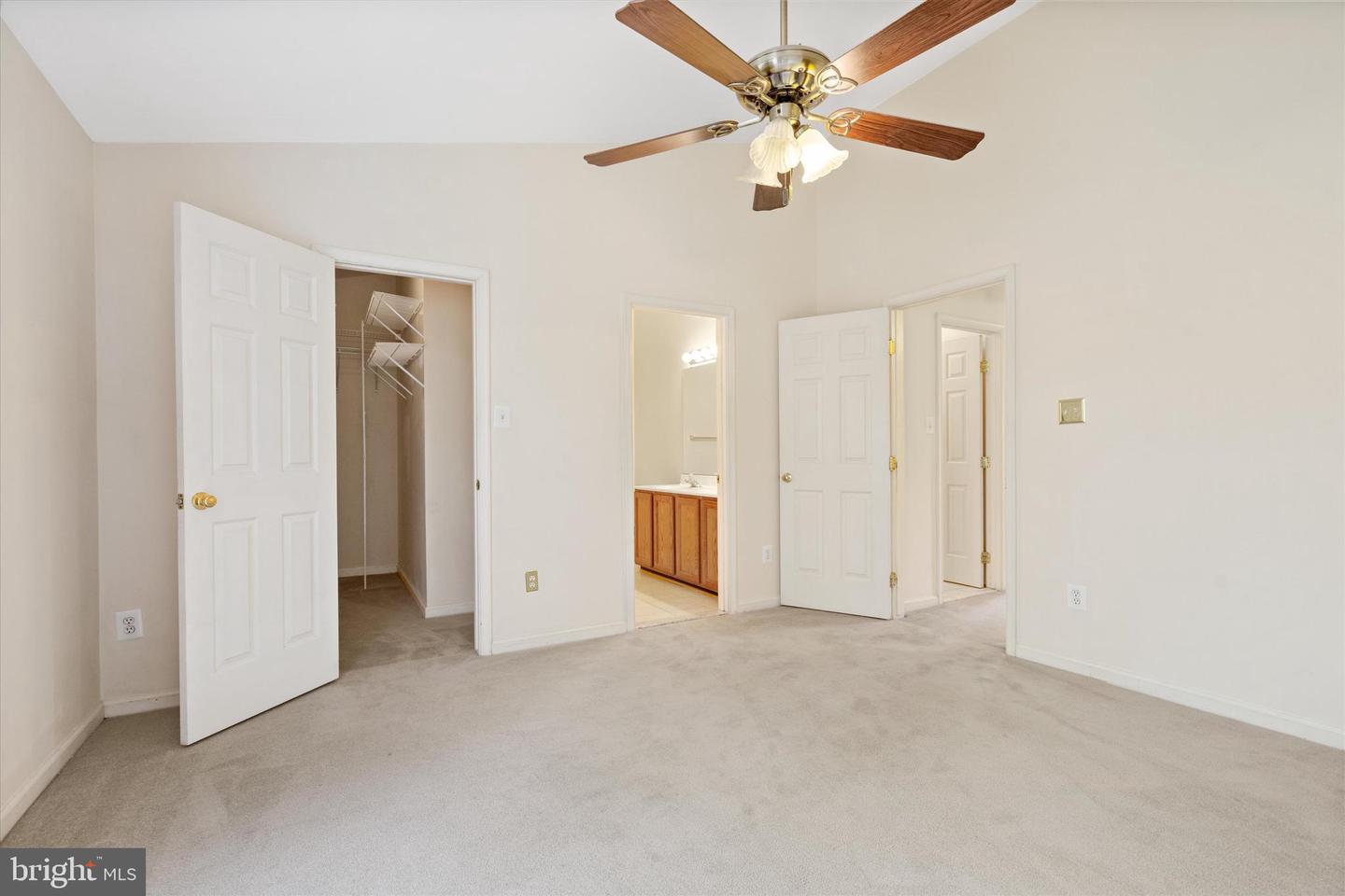 7496 GADSBY SQ, ALEXANDRIA, Virginia 22315, 3 Bedrooms Bedrooms, ,2 BathroomsBathrooms,Residential,For sale,7496 GADSBY SQ,VAFX2268758 MLS # VAFX2268758