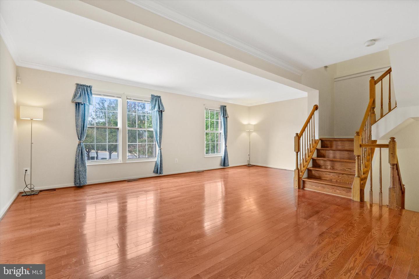 7496 GADSBY SQ, ALEXANDRIA, Virginia 22315, 3 Bedrooms Bedrooms, ,2 BathroomsBathrooms,Residential,For sale,7496 GADSBY SQ,VAFX2268758 MLS # VAFX2268758