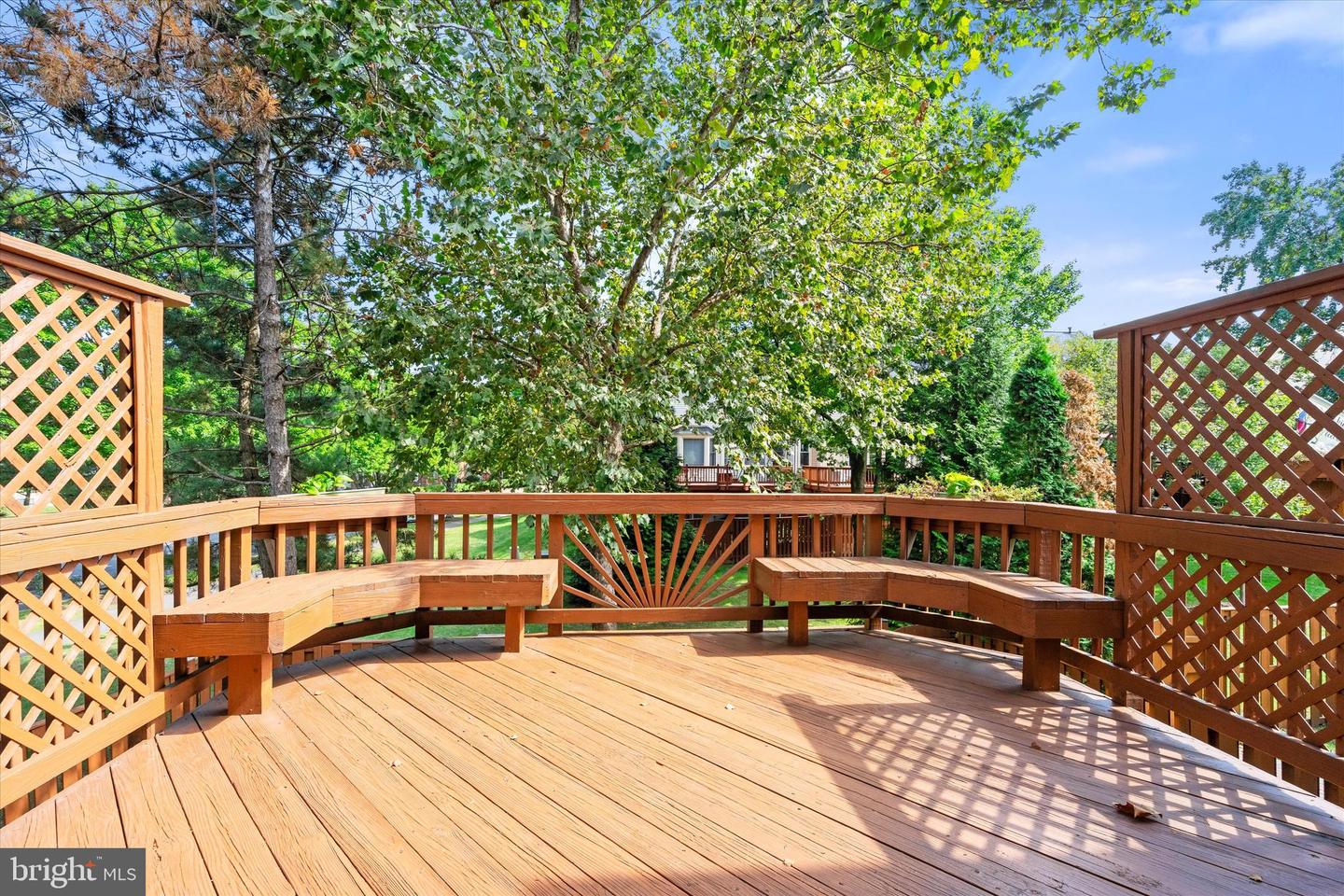 7496 GADSBY SQ, ALEXANDRIA, Virginia 22315, 3 Bedrooms Bedrooms, ,2 BathroomsBathrooms,Residential,For sale,7496 GADSBY SQ,VAFX2268758 MLS # VAFX2268758