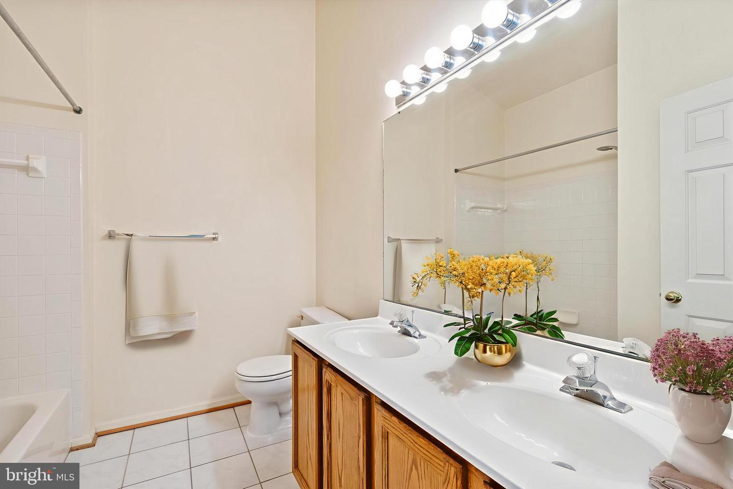 7496 GADSBY SQ, ALEXANDRIA, Virginia 22315, 3 Bedrooms Bedrooms, ,2 BathroomsBathrooms,Residential,For sale,7496 GADSBY SQ,VAFX2268758 MLS # VAFX2268758