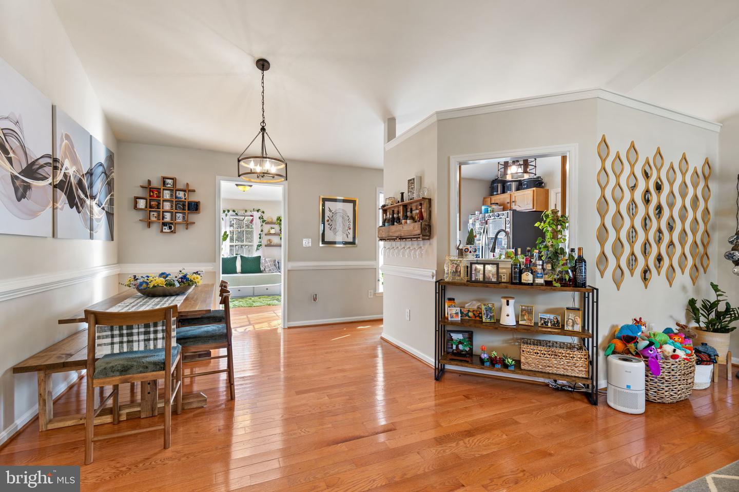 8711 FOREST GLEN CIR, FREDERICKSBURG, Virginia 22407, 3 Bedrooms Bedrooms, ,2 BathroomsBathrooms,Residential,For sale,8711 FOREST GLEN CIR,VASP2036420 MLS # VASP2036420