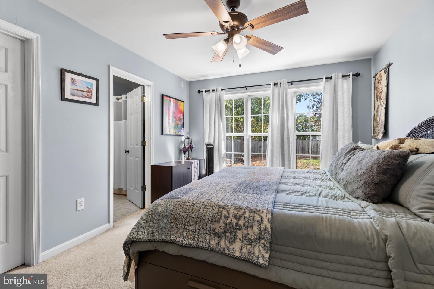 8711 FOREST GLEN CIR, FREDERICKSBURG, Virginia 22407, 3 Bedrooms Bedrooms, ,2 BathroomsBathrooms,Residential,For sale,8711 FOREST GLEN CIR,VASP2036420 MLS # VASP2036420