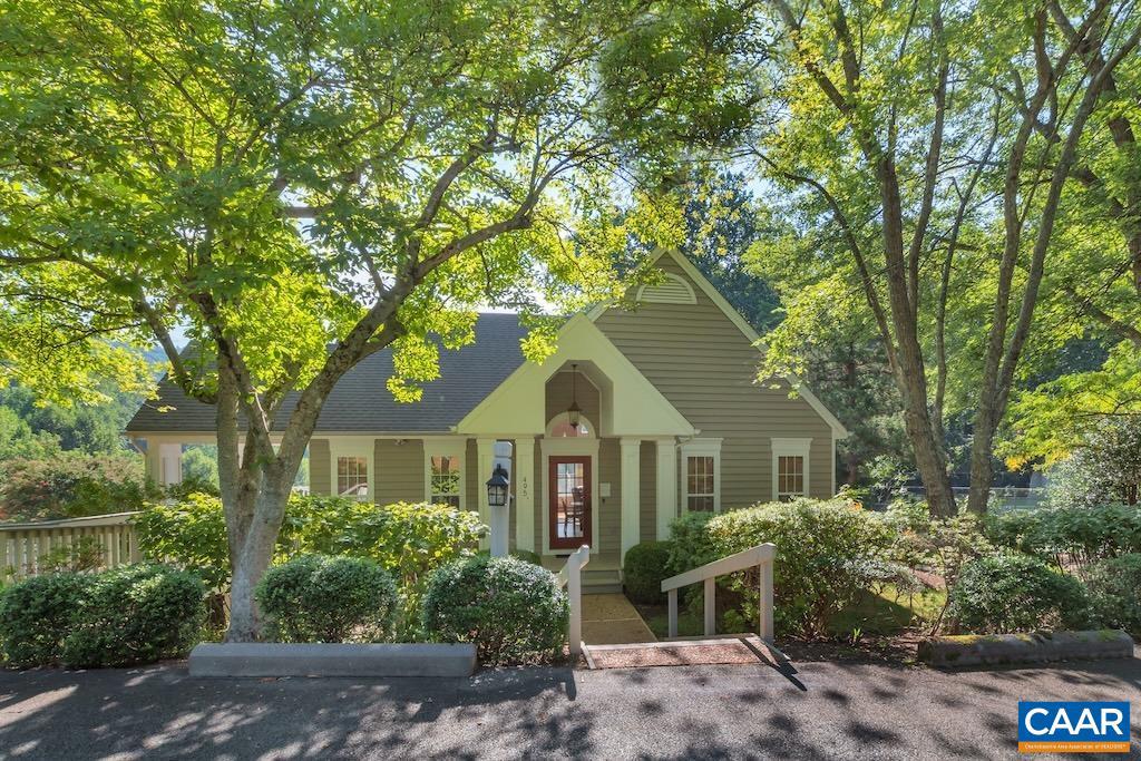 245 LEGO DR, CHARLOTTESVILLE, Virginia 22911, 4 Bedrooms Bedrooms, ,3 BathroomsBathrooms,Residential,For sale,245 LEGO DR,669257 MLS # 669257