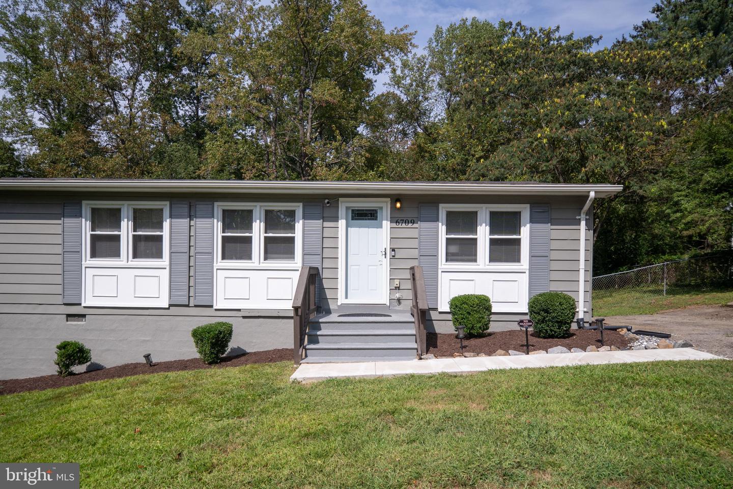 6709 REINDEER CT, FREDERICKSBURG, Virginia 22407, 3 Bedrooms Bedrooms, 7 Rooms Rooms,2 BathroomsBathrooms,Residential,For sale,6709 REINDEER CT,VASP2036426 MLS # VASP2036426