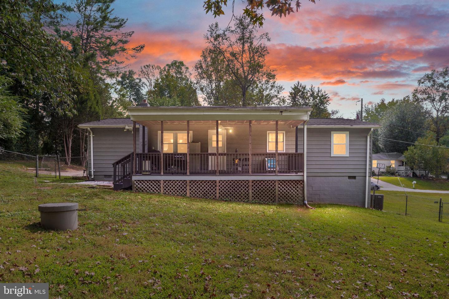 6709 REINDEER CT, FREDERICKSBURG, Virginia 22407, 3 Bedrooms Bedrooms, 7 Rooms Rooms,2 BathroomsBathrooms,Residential,For sale,6709 REINDEER CT,VASP2036426 MLS # VASP2036426