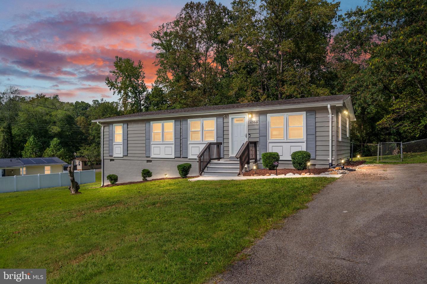 6709 REINDEER CT, FREDERICKSBURG, Virginia 22407, 3 Bedrooms Bedrooms, 7 Rooms Rooms,2 BathroomsBathrooms,Residential,For sale,6709 REINDEER CT,VASP2036426 MLS # VASP2036426