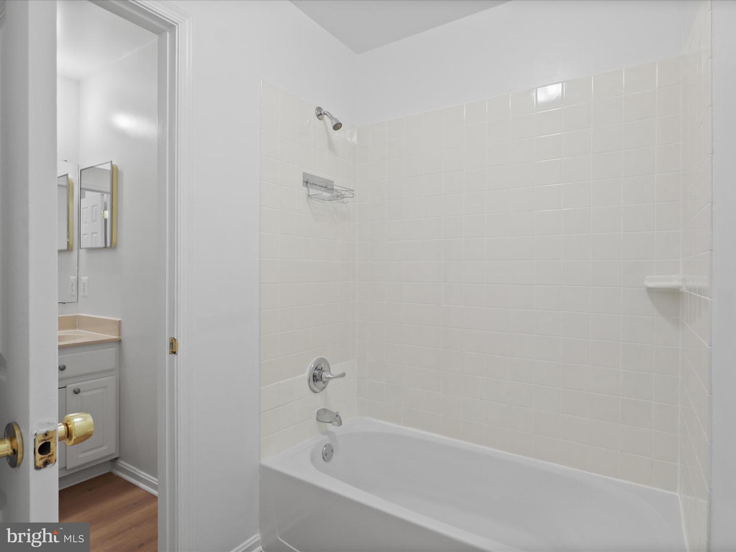 7511 MELTON CT, GAINESVILLE, Virginia 20155, 4 Bedrooms Bedrooms, ,2 BathroomsBathrooms,Residential,For sale,7511 MELTON CT,VAPW2104634 MLS # VAPW2104634