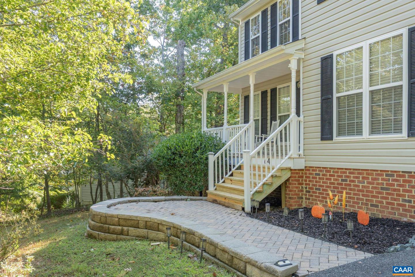 64 WOODLAWN DR, PALMYRA, Virginia 22963, 4 Bedrooms Bedrooms, ,2 BathroomsBathrooms,Residential,For sale,64 WOODLAWN DR,669305 MLS # 669305