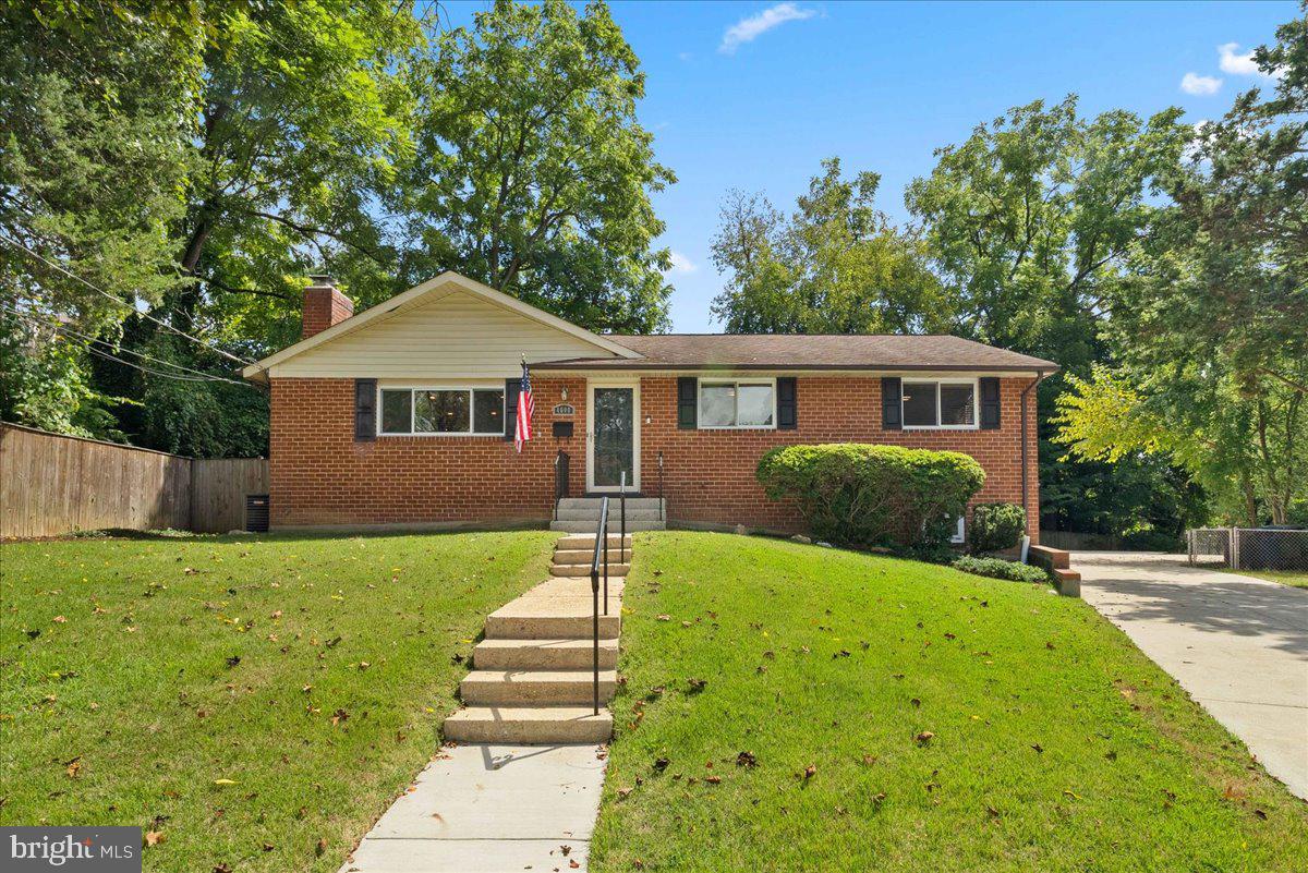 4600 STRATHBLANE PL, ALEXANDRIA, Virginia 22304, 4 Bedrooms Bedrooms, ,3 BathroomsBathrooms,Residential,For sale,4600 STRATHBLANE PL,VAAX2050102 MLS # VAAX2050102