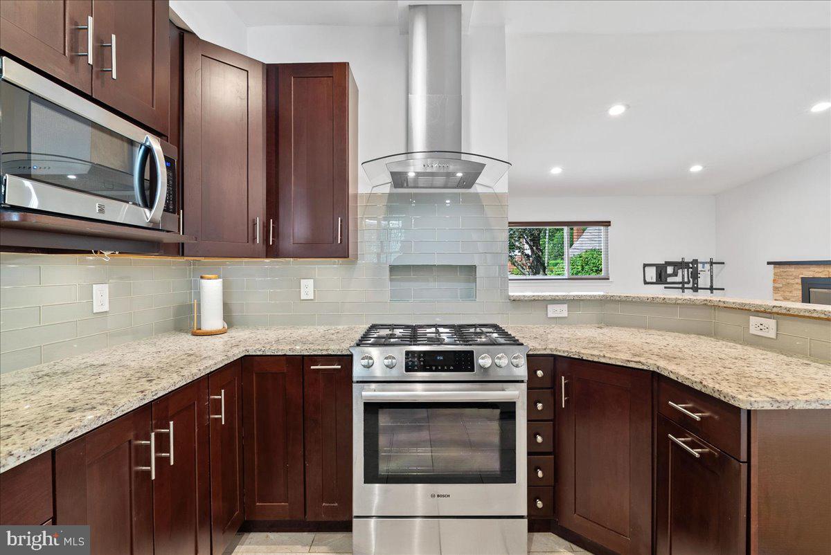4600 STRATHBLANE PL, ALEXANDRIA, Virginia 22304, 4 Bedrooms Bedrooms, ,3 BathroomsBathrooms,Residential,For sale,4600 STRATHBLANE PL,VAAX2050102 MLS # VAAX2050102