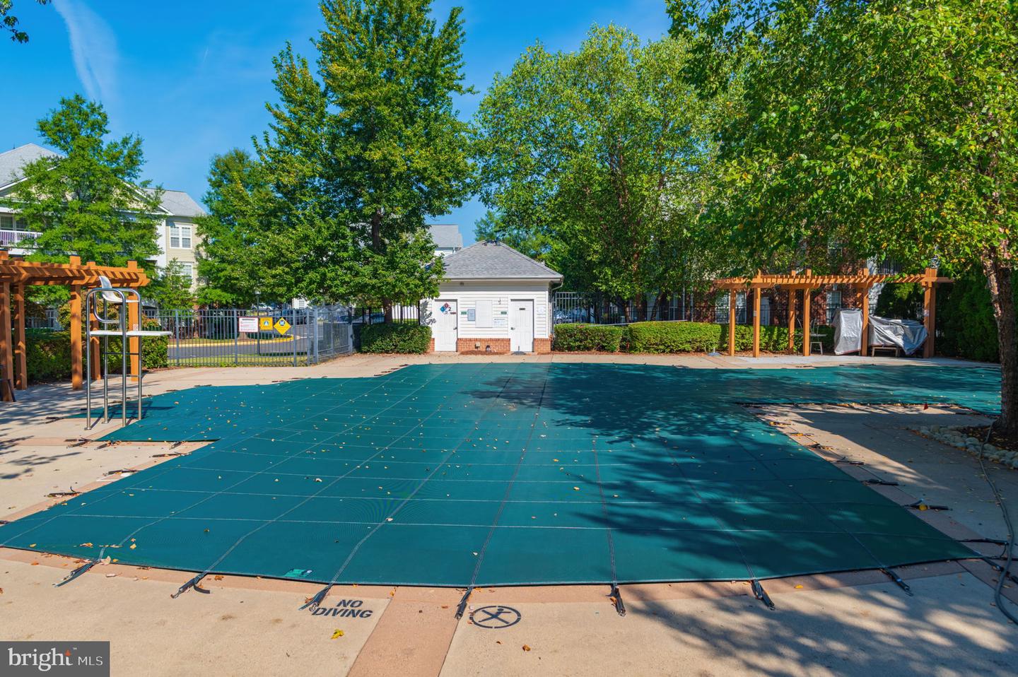 22706 BLUE ELDER TER #304, BRAMBLETON, Virginia 20148, 2 Bedrooms Bedrooms, ,1 BathroomBathrooms,Residential,For sale,22706 BLUE ELDER TER #304,VALO2107534 MLS # VALO2107534