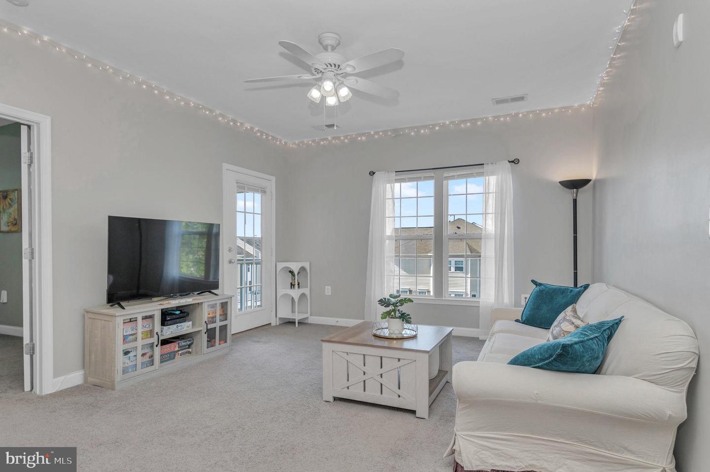 22706 BLUE ELDER TER #304, BRAMBLETON, Virginia 20148, 2 Bedrooms Bedrooms, ,1 BathroomBathrooms,Residential,For sale,22706 BLUE ELDER TER #304,VALO2107534 MLS # VALO2107534