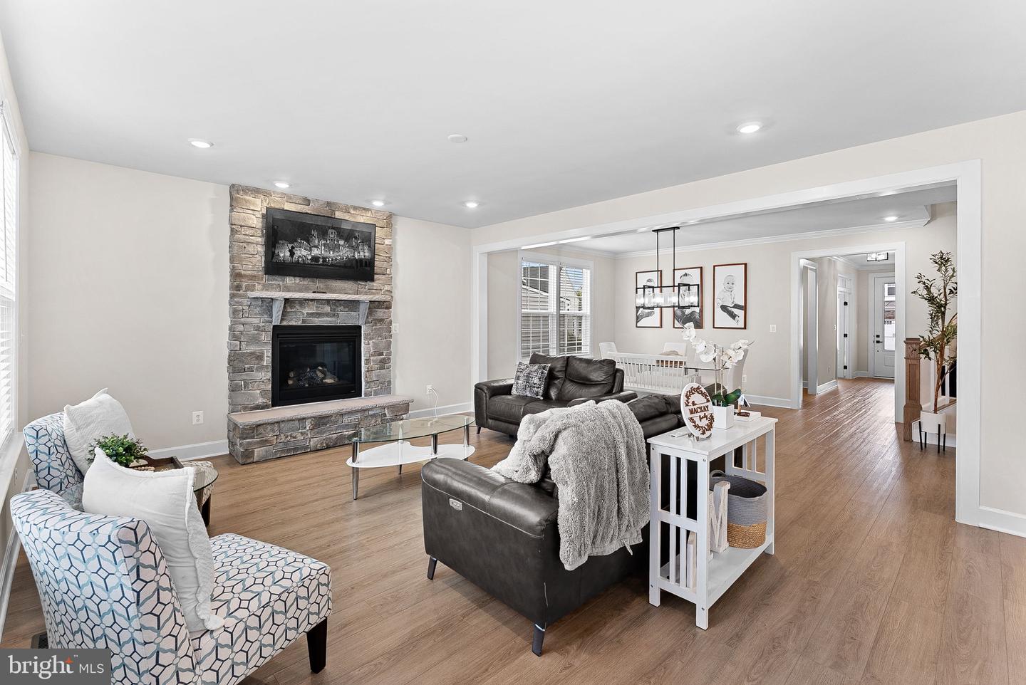 19404 COTHECHNEY PL, LEESBURG, Virginia 20175, 5 Bedrooms Bedrooms, ,4 BathroomsBathrooms,Residential,For sale,19404 COTHECHNEY PL,VALO2107562 MLS # VALO2107562