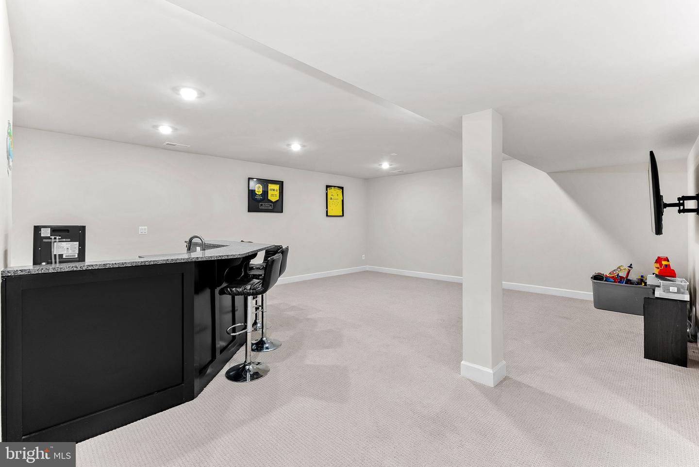 19404 COTHECHNEY PL, LEESBURG, Virginia 20175, 5 Bedrooms Bedrooms, ,4 BathroomsBathrooms,Residential,For sale,19404 COTHECHNEY PL,VALO2107562 MLS # VALO2107562